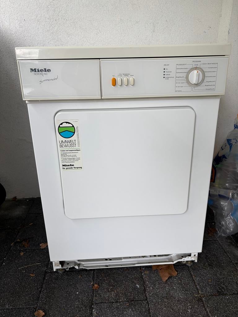 Miele Novotronic Sommerwind droger met slang, 6 tot 8 kg, Gebruikt, Luchtafvoer, Ophalen of Verzenden