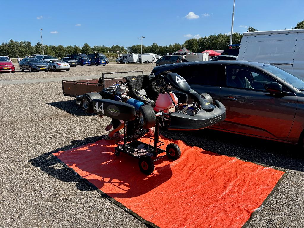 IAME Kart 125 cc Parilla Reedster 36 PK + CRG frame, Sport en Fitness, Karting, Ophalen, Gebruikt, Kart