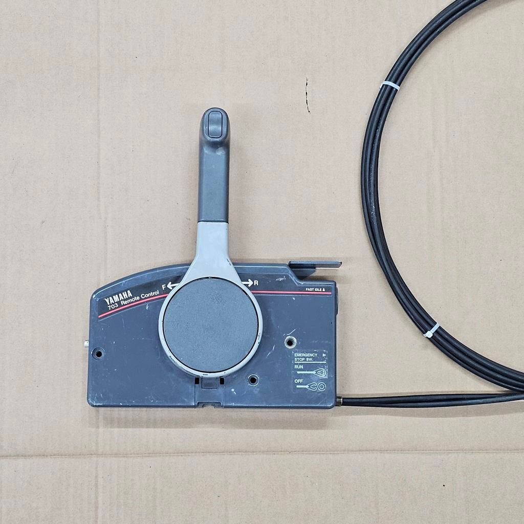 Yamaha 703 afstandsbediening + gas en schakelkabels, Ophalen of Verzenden, Motor en Techniek