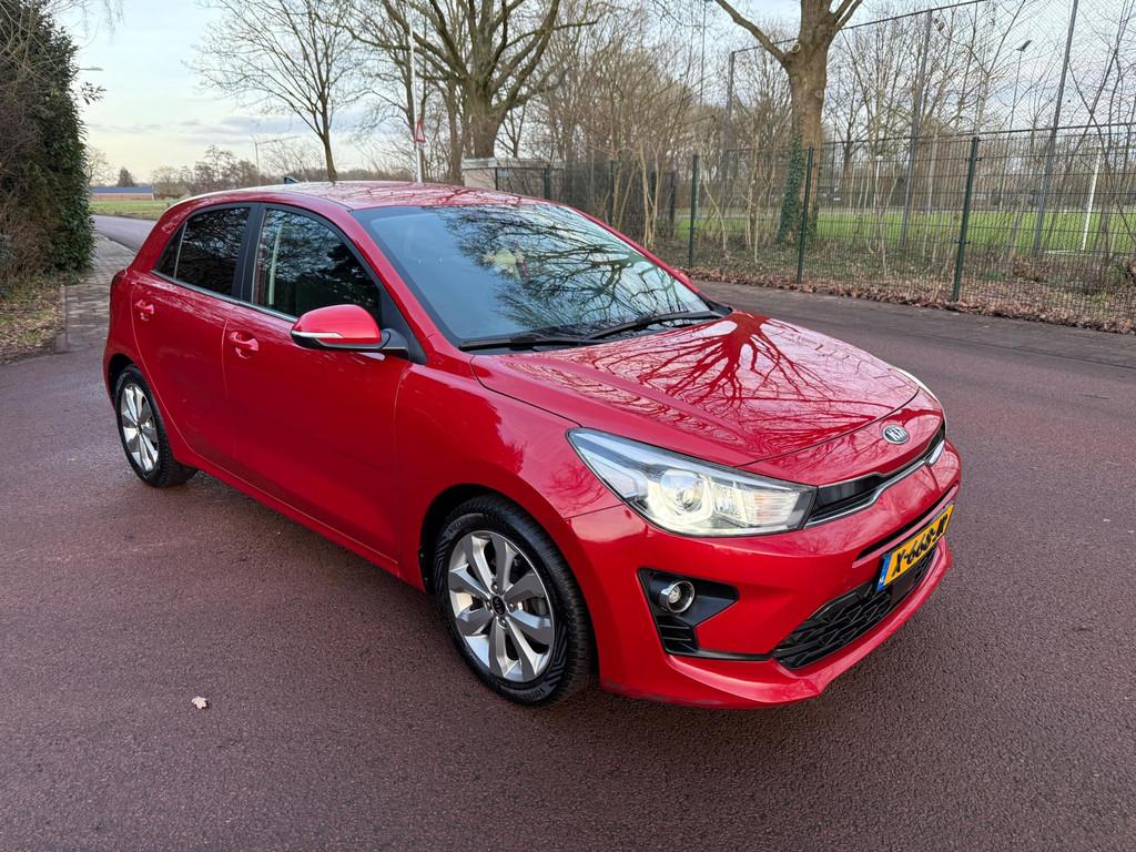 Kia RIO 1.2 Airco / Camera / Navigatie / PDC / APK, Voorwielaandrijving, Gebruikt, Euro 6, 4 cilinders