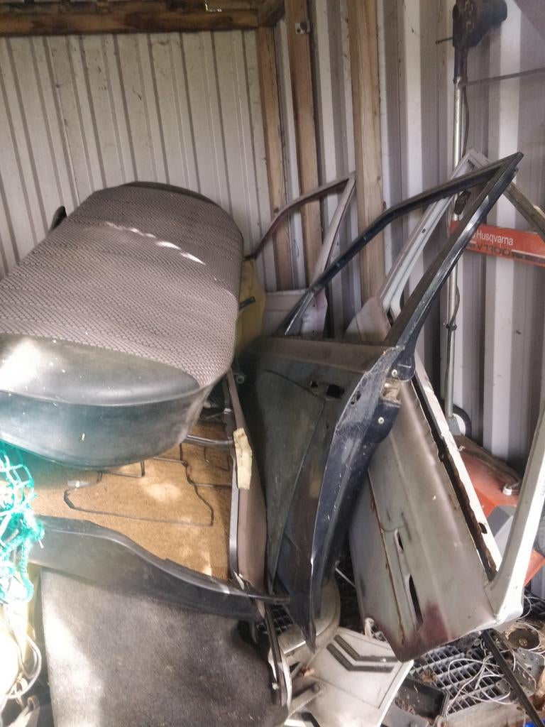 3 deuren en zwarte achterbank Mercedes W123, Auto-onderdelen, Ophalen of Verzenden