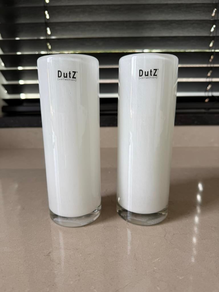 Dutz vaasjes, Ophalen, Zo goed als nieuw