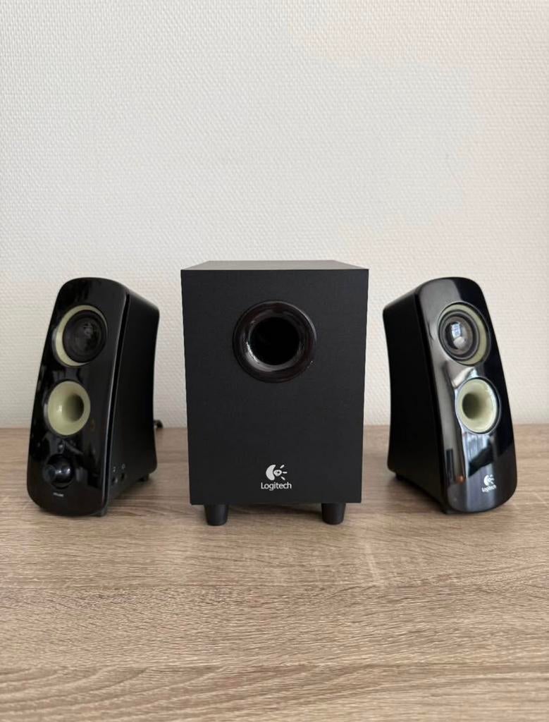 Logitech speakers system, Computers en Software, Pc speakers, Ophalen, Zo goed als nieuw