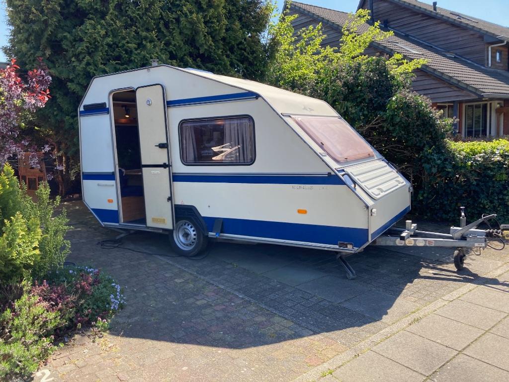 Kip caravan Kompakt (MK 400), Caravans en Kamperen, Standaardzit, Luifel, Kip, Tot en met 3