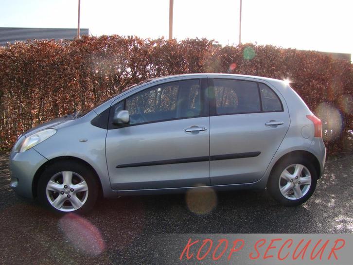 Toyota Yaris 1.3 VVTi Luna MMT (bj 2006, semi-automaat), Auto's, Toyota, Bedrijf, Te koop, Yaris, ABS, Airbags, Airconditioning