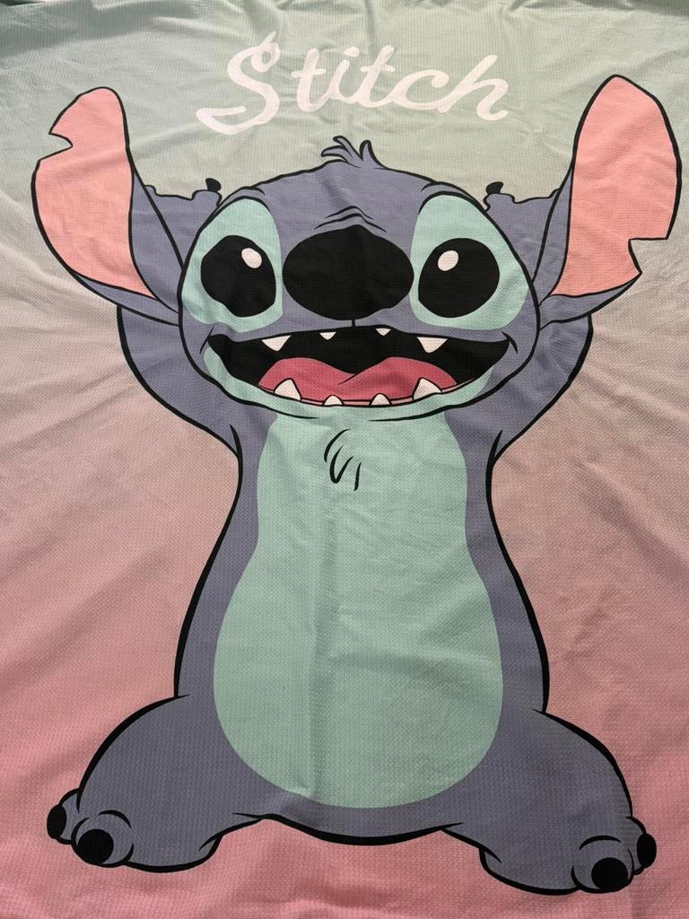 Stitch dekbedovertrek (3 atuks) - 200x200, Kinderen en Baby's, Kinderkamer | Beddengoed, Gebruikt, Dekbedovertrek, Ophalen of Verzenden