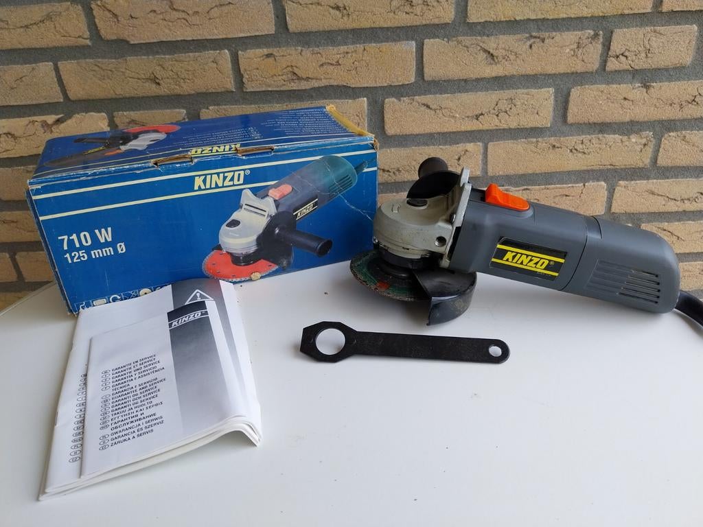 Kinzo Haakse Slijper 710W - 125mm - 1100 toeren, Doe-het-zelf en Verbouw, Ophalen, Gebruikt, 700 tot 1000 watt, Haakse handslijpmachine