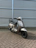 La Souris Sourini (2022) – Slechts 2300 km, Fietsen en Brommers, Scooters | Overige merken, Ophalen, La souris, La souris, La souris