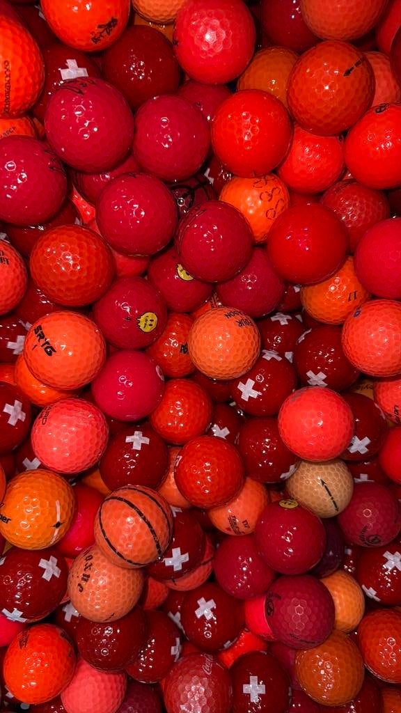 Oranje rode golfballen 100 stuks, Sport en Fitness, Golf, Ophalen of Verzenden, Zo goed als nieuw, Bal(len)
