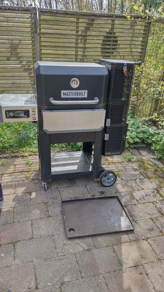 Masterbuilt Gravity Series 850 bbq rook oven grillplaat, Ophalen, Gebruikt, Masterbuilt