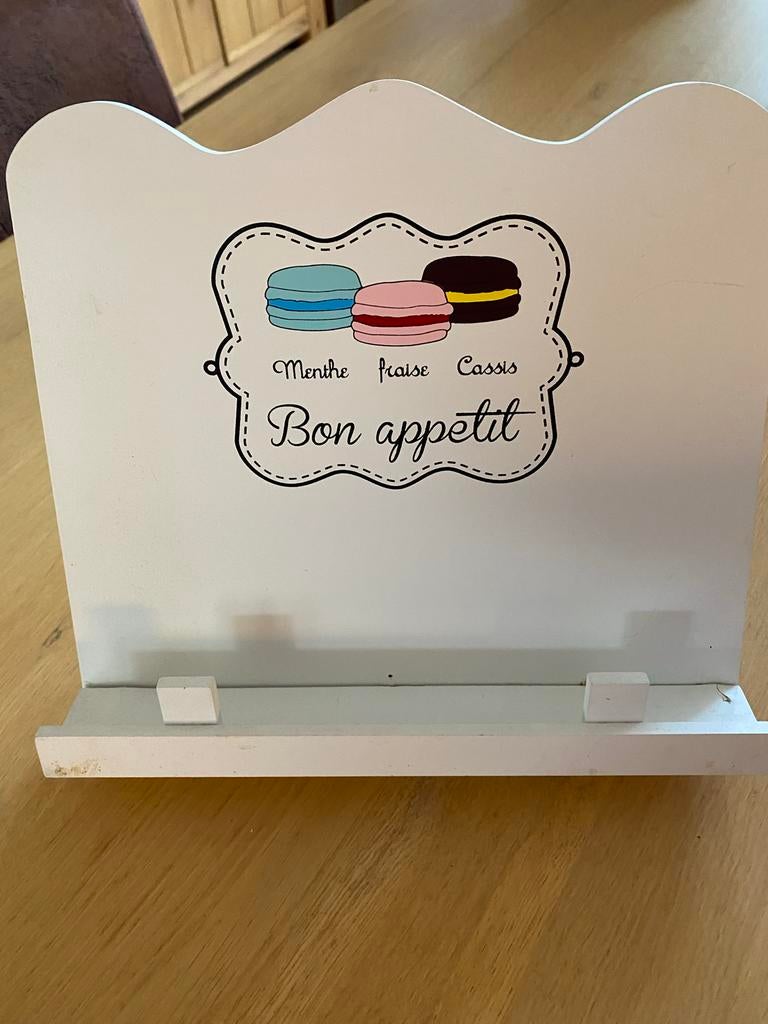 Kookboekstandaard wit met macarons, Hout, Ophalen of Verzenden, Wit, Overige typen