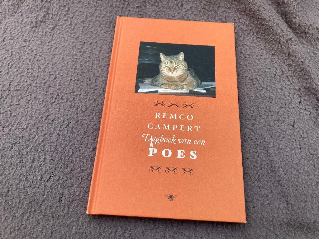 🐈 Dagboek van een poes - Remco Campert, Ophalen of Verzenden, Zo goed als nieuw, Katten