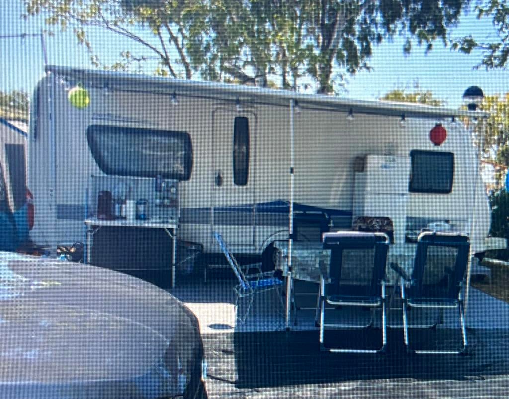 Hobby 560 2011 te koop, Rondzit, Hobby, Particulier, Luifel