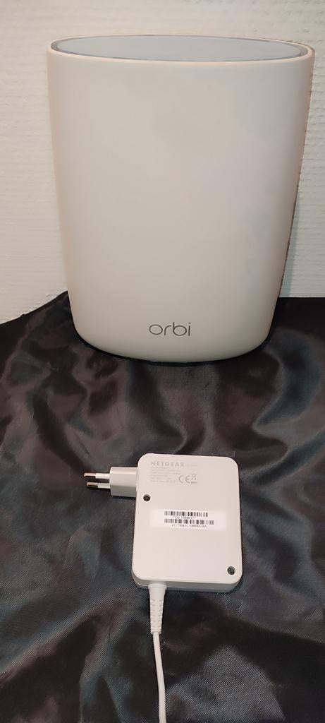 1 Orbi Netgear RBR50 Satelliet, Ophalen of Verzenden, Gebruikt