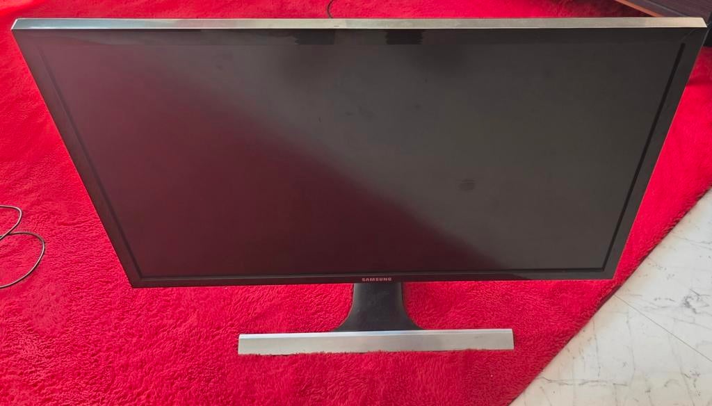 Samsung U28E570D 28 inch 4K monitor, Ophalen, Gebruikt, Ultra HD (4K), Samsung