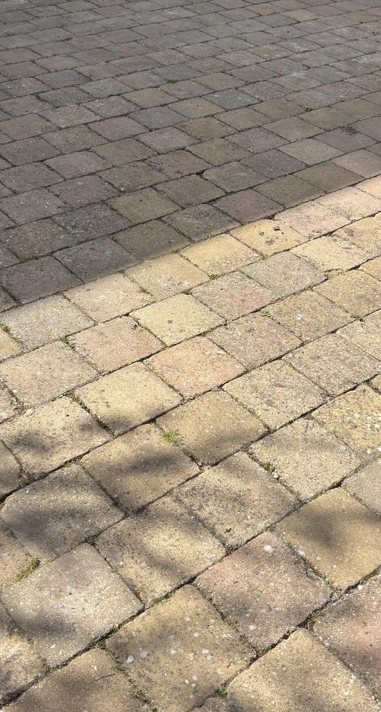 Gratis afhalen, Tuin en Terras, Tegels en Klinkers, Gebruikt, Klinkers, Beton, 10 m² of meer, Ophalen