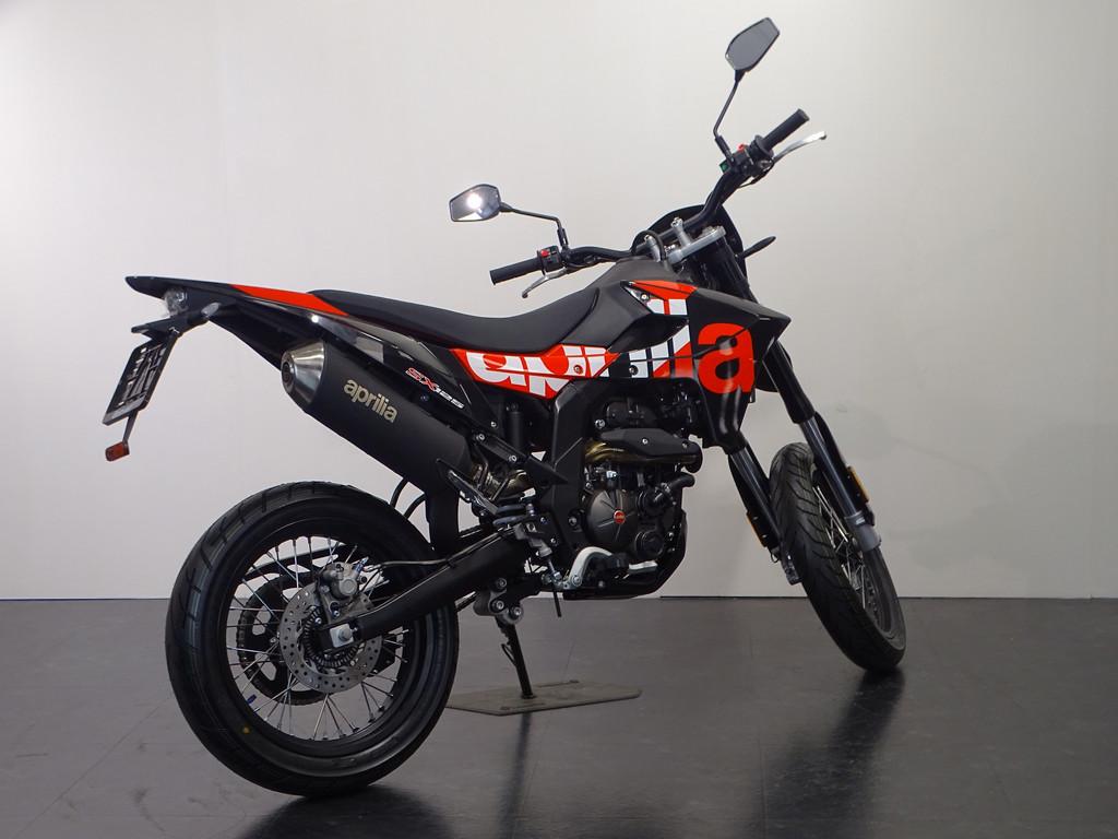 Aprilia SX 125, Bedrijf, Toermotor, 11 kW of minder