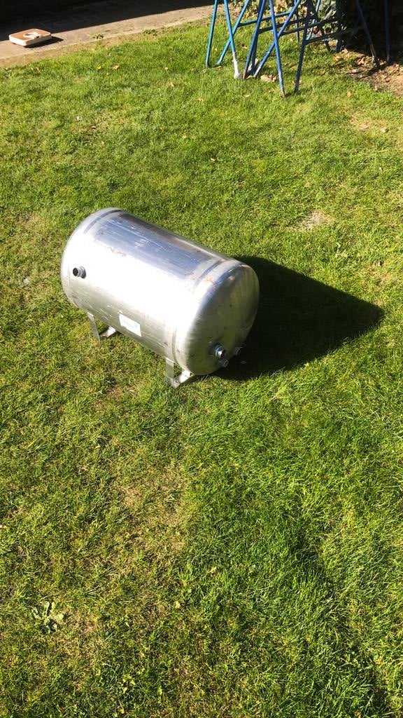 Rvs boiler vat, Doe-het-zelf en Verbouw, Ophalen, 100 liter of meer, Boiler, Minder dan 3 jaar oud