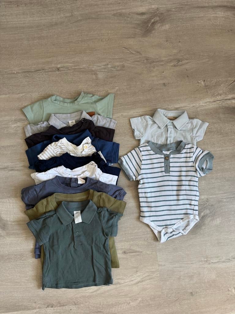 Babykleding maat 62: shirts en shirtrompers (als nieuw), Ophalen of Verzenden, Zo goed als nieuw, Jongetje of Meisje, Setje