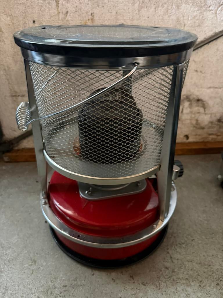 petroleumkachel 20€ incl olie Perel TC84100N, Huis en Inrichting, Kachels, Ophalen, Zo goed als nieuw, Overige brandstoffen