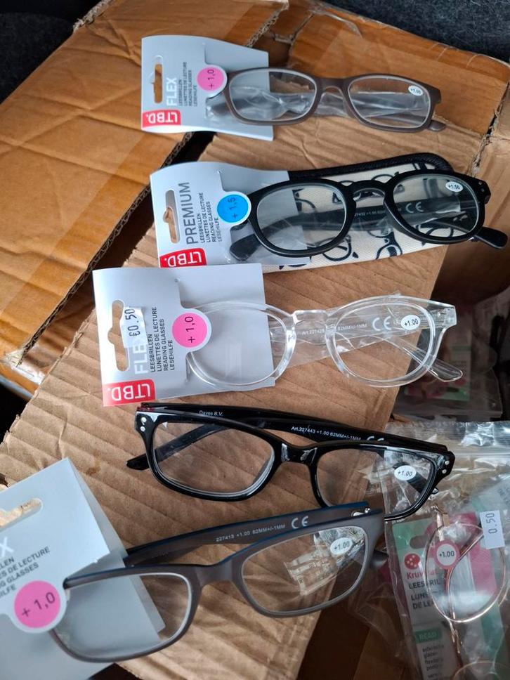 Ruim 350 nieuwe leesbrillen +1 tot en met +2, Sieraden, Tassen en Uiterlijk, Zonnebrillen en Brillen | Dames, Nieuw, Overige merken