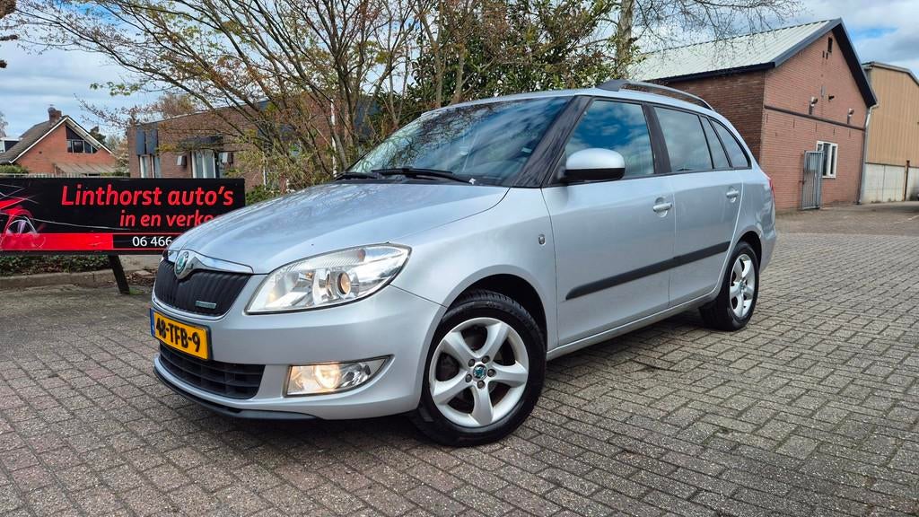 Skoda Fabia Combi 1.2 TDI Greenline 2012, Auto's, Skoda, Voorwielaandrijving, Euro 5, Zwart, 1199 cc