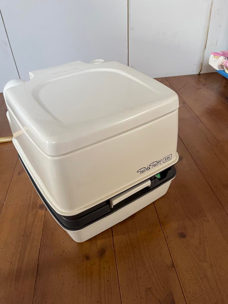 Nieuw Thetford “Porta Potti” type 335 chemisch toilet, Ophalen, Nieuw