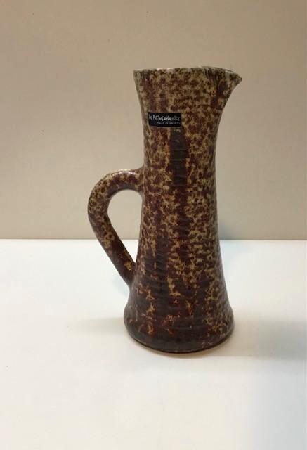 Mooie gave vaas met oor, Les Potiers d’ Aqoffty, Huis en Inrichting, Woonaccessoires | Vazen, Zo goed als nieuw, Overige kleuren