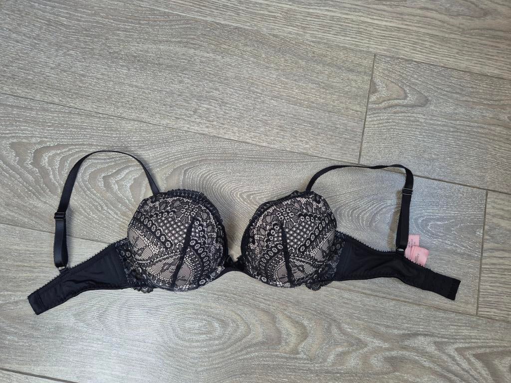 Maximizer. 70c, Hunkemöller, Ophalen of Verzenden, Zwart, BH