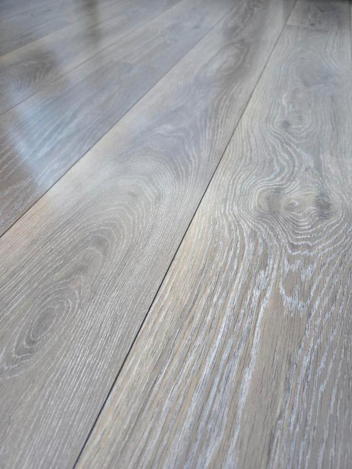 70 m2 Donkerbruin Eiken Laminaat- Gebruikt, Goede Staat, Doe-het-zelf en Verbouw, Vloerdelen en Plavuizen, Gebruikt, Laminaat