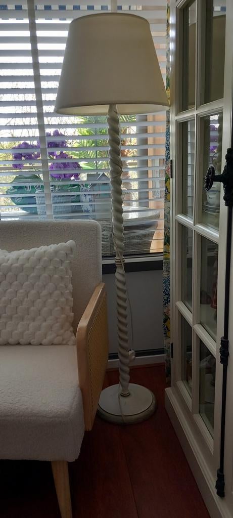 Lampenvoet curosiatijd zeker 40  jaar in mijn bezit.Morres !, Ophalen, Curosia, Gebruikt, 150 tot 200 cm