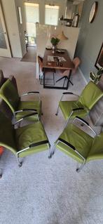 4 Moderne Olijfgroene Leren Eetkamerstoelen v.a. €50, Gebruikt, Overige kleuren, Leer, Ophalen of Verzenden