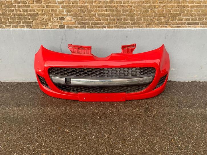 voorbumper peugeot 107 2008 tot 2012 rood bumper, Auto-onderdelen, Carrosserie en Plaatwerk, Bumper, Peugeot, Voor, Gebruikt, Ophalen of Verzenden