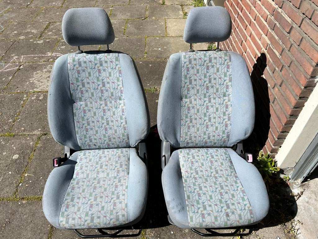 Toyota Starlet voorstoelen en achterbank, Ophalen, Toyota