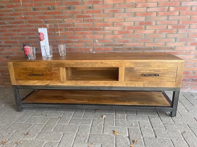 TV-MEUBEL 160 cm breed mangohout en metaal  speciale prijs, 150 tot 200 cm, Nieuw, Ophalen of Verzenden, Minder dan 100 cm