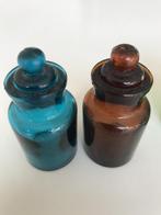 2 kleine apothekers flesjes voor letterbak, Ophalen