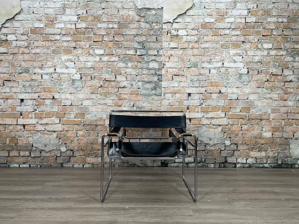 Gavina B3 Wassily Armchair bij TheReSales, Ophalen, Minder dan 75 cm, Design, Zo goed als nieuw