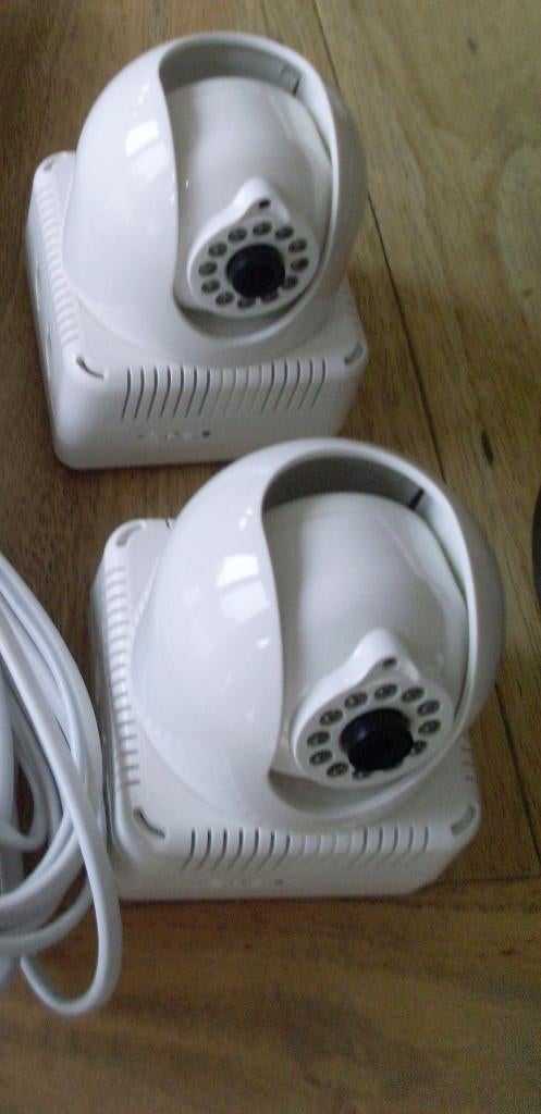 Devolo camera's, 2 stuks één koop..., Ophalen of Verzenden, Gebruikt, Draadloos, DEVOLO