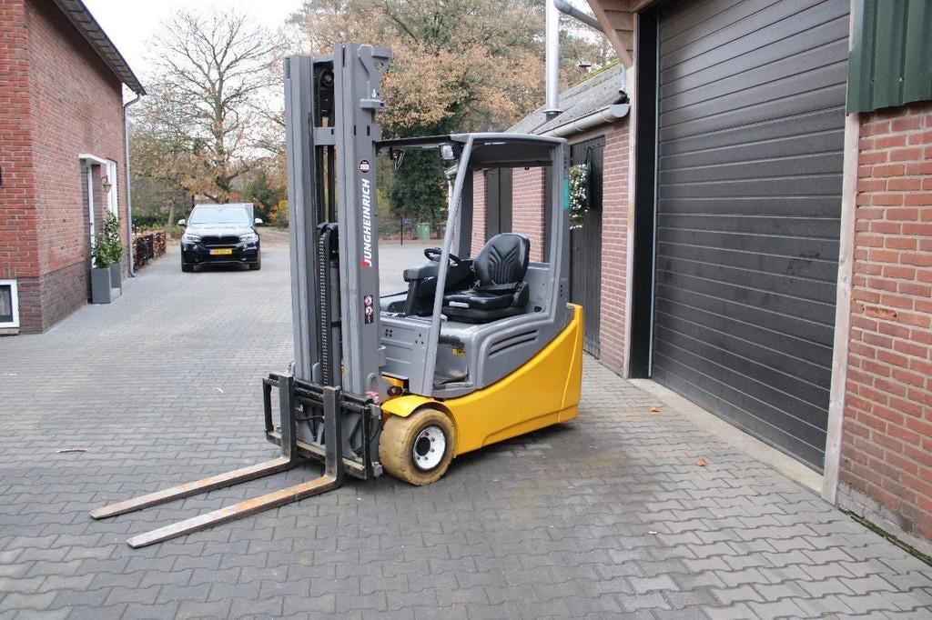 Jungheinrich EFG218k heftruck elektrische triplex 4 functies, Zakelijke goederen, 1000 tot 2000 kg, Elektrisch, Heftruck, Jungheinrich