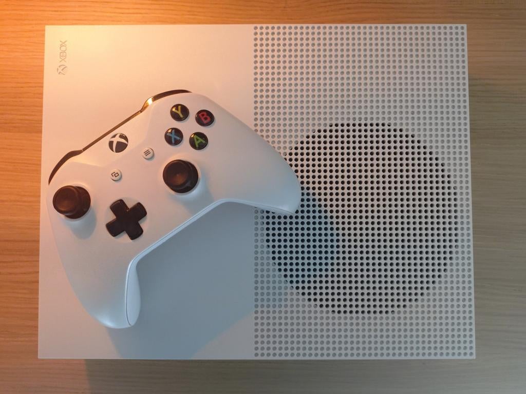 XBOX ONE S 1TB, Spelcomputers en Games, Spelcomputers | Xbox One, Ophalen, Gebruikt, Xbox One S All-digital, 1 TB