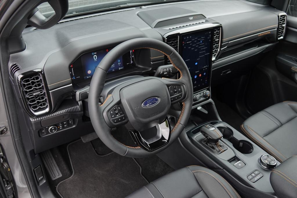Ford Ranger Wildtrak 3.0 V6 240Pk Aut. | Double Cab | 2-pers, Auto's, Ford, Automaat, 12 maanden, Gebruikt, Zwart