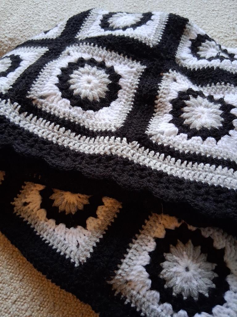Granny square gehaakte deken, Huis en Inrichting, Ophalen of Verzenden, Nieuw