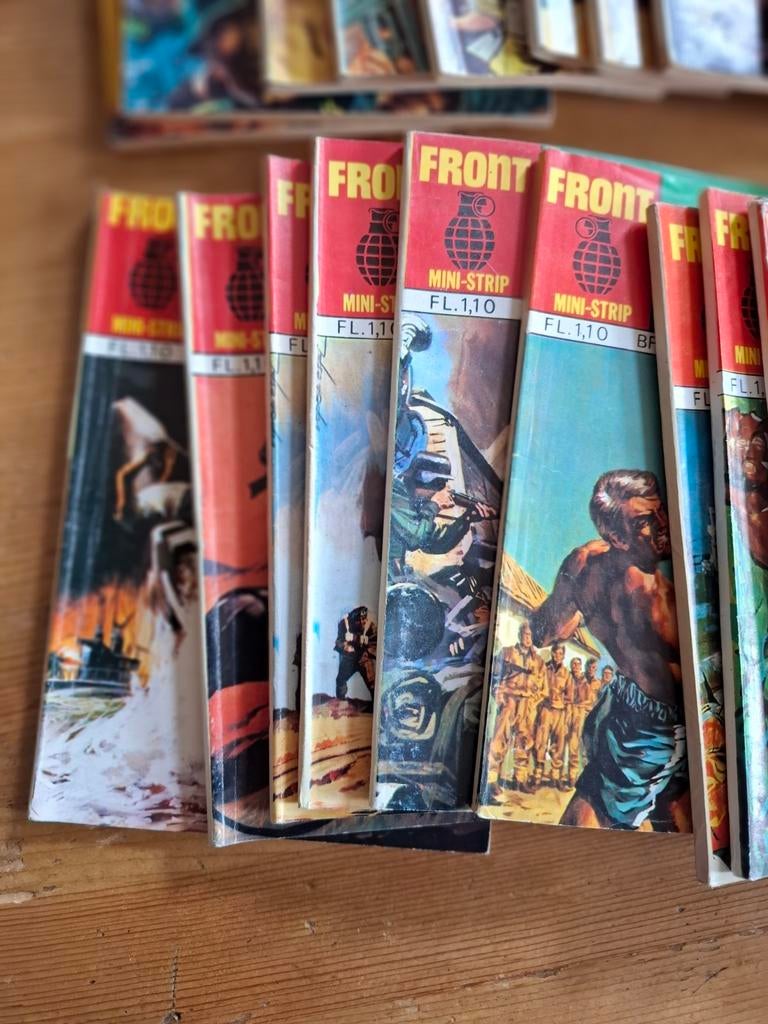 30 Mini Strips Front - Prima Staat, Boeken, Stripboeken, Meerdere stripboeken, Ophalen of Verzenden, Zo goed als nieuw