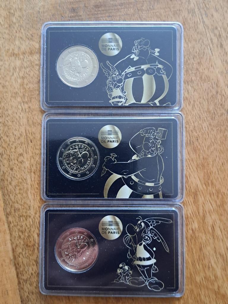 Schaarse set 3 coincards Frankrijk 2019 Asterix & Obelix, Ophalen of Verzenden, Frankrijk, 2 euro, Setje
