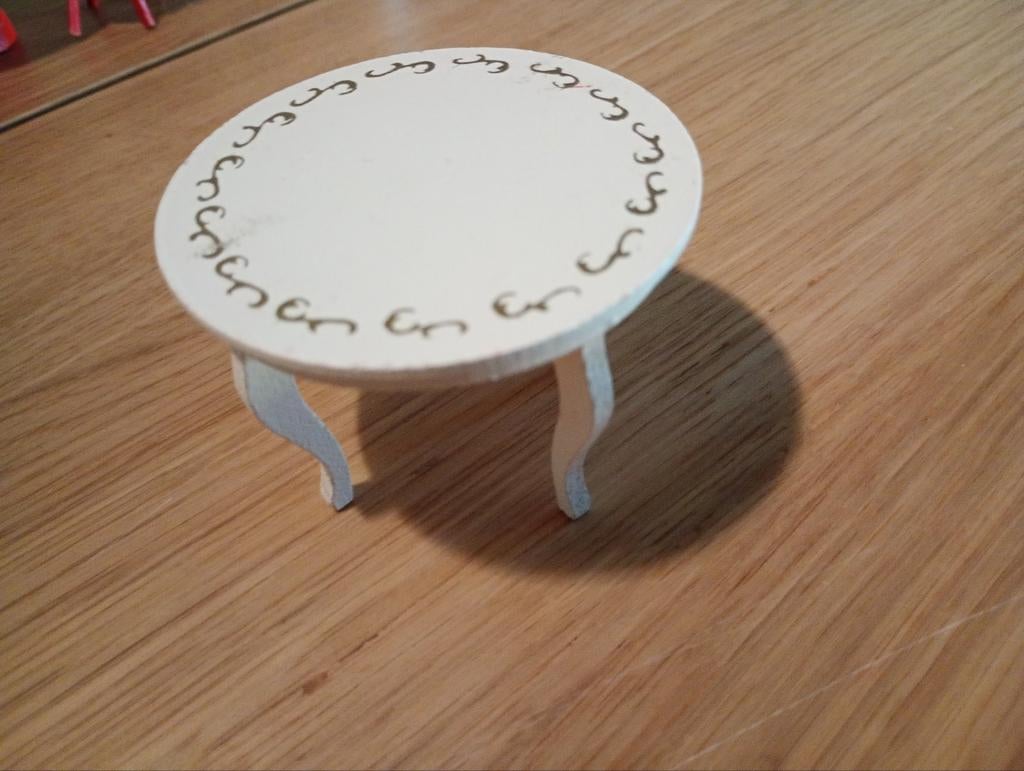 Lundby poppenhuis tafel. Vintage, Verzamelen, Poppenhuizen en Toebehoren, Ophalen of Verzenden, Gebruikt, Poppenhuis