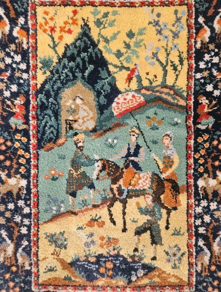 Handmade vintage wool Smyrna wandtapijt forest walk 91x146cm, Crème, 100 tot 150 cm, HYPE POP-UP, Zo goed als nieuw