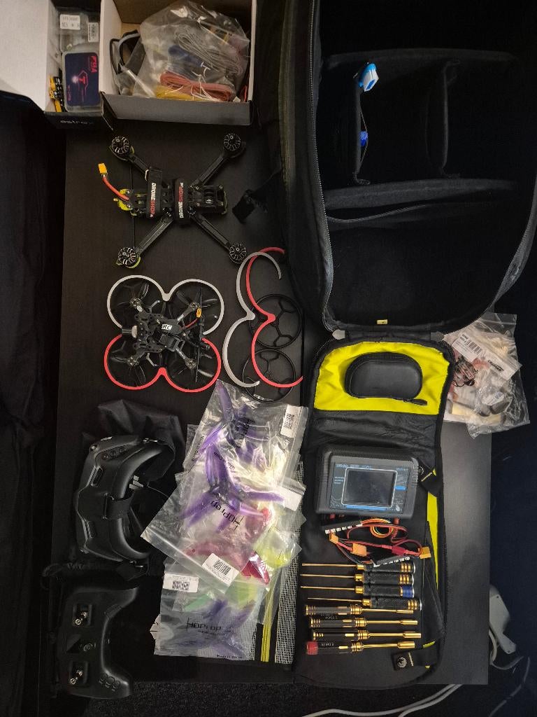 Complete FPV drone race set | Full FPV drone kit, Ophalen of Verzenden, Zo goed als nieuw, Beige, Sneakers of Gympen