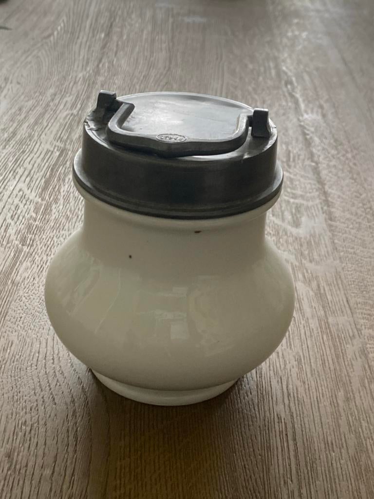 Antieke porseleinen pot met tinnen deksel, Ophalen of Verzenden
