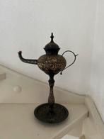 Oud olielampje/-kannetje (Alladin?), Ophalen of Verzenden, Koper of Brons