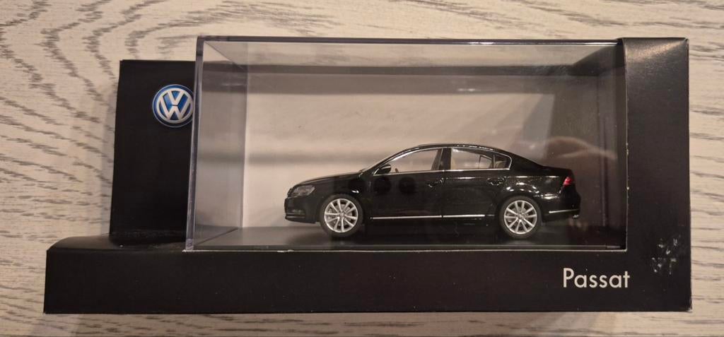 Schuco Volkswagen Passat 1:43 Zwart - Nieuw in Doos, Ophalen of Verzenden, Nieuw, Auto, Schuco